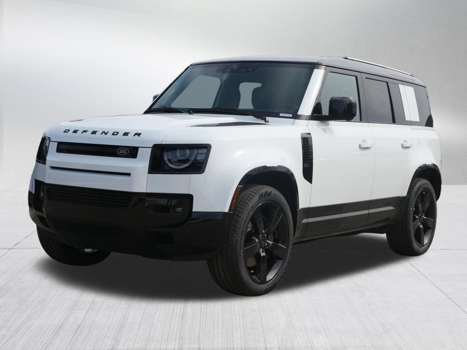 New 2026 Land Rover Defender 110 X-Dynamic SE AWD/4WD image 1