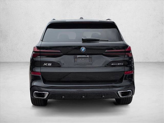 New 2026 BMW X5 xDrive50e w/ M Sport Package AWD/4WD image 8