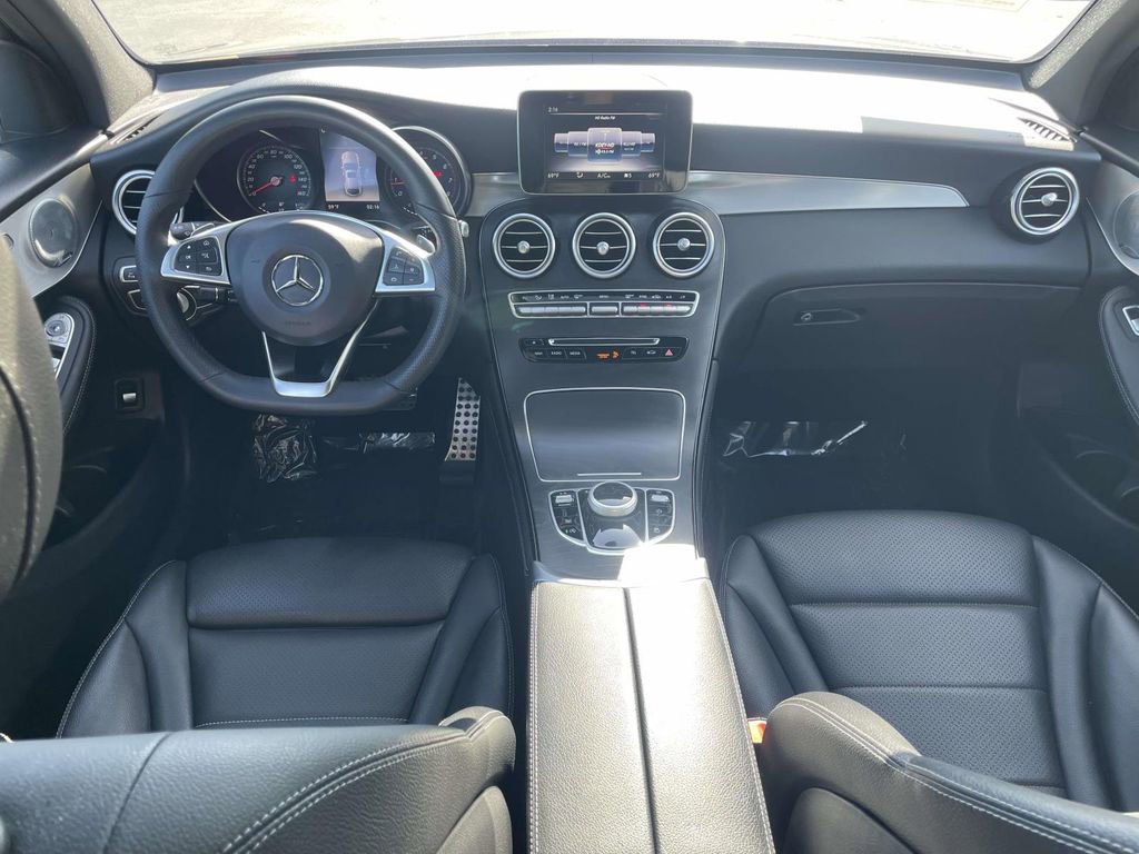 Used 2019 Mercedes-Benz GLC 300 4MATIC Coupe image 7