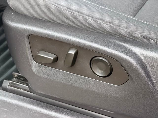 Used 2023 Chevrolet Silverado 1500 LT image 8