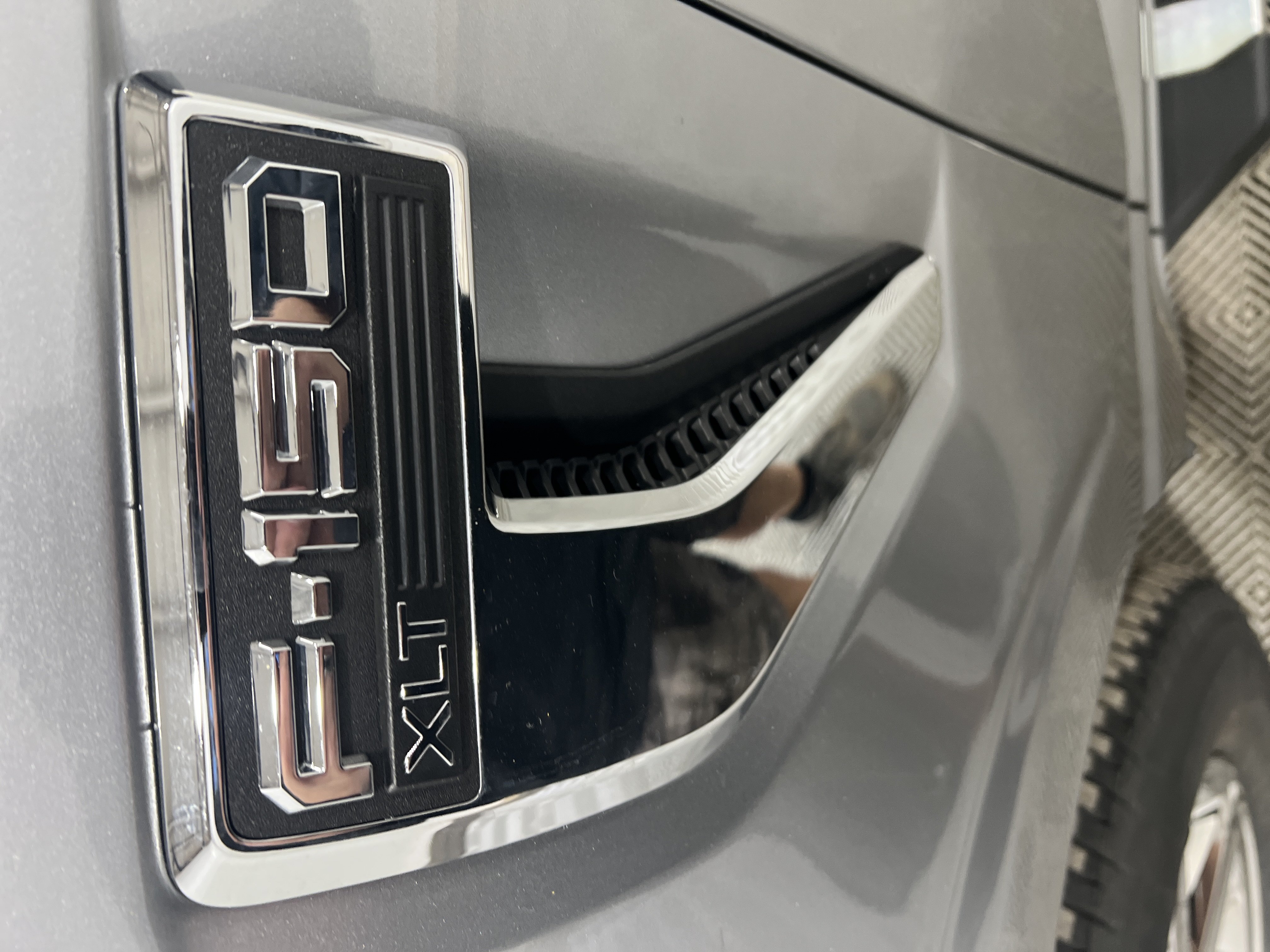 Used 2025 Ford F150 XLT w/ Equipment Group 301A Standard AWD/4WD image 5