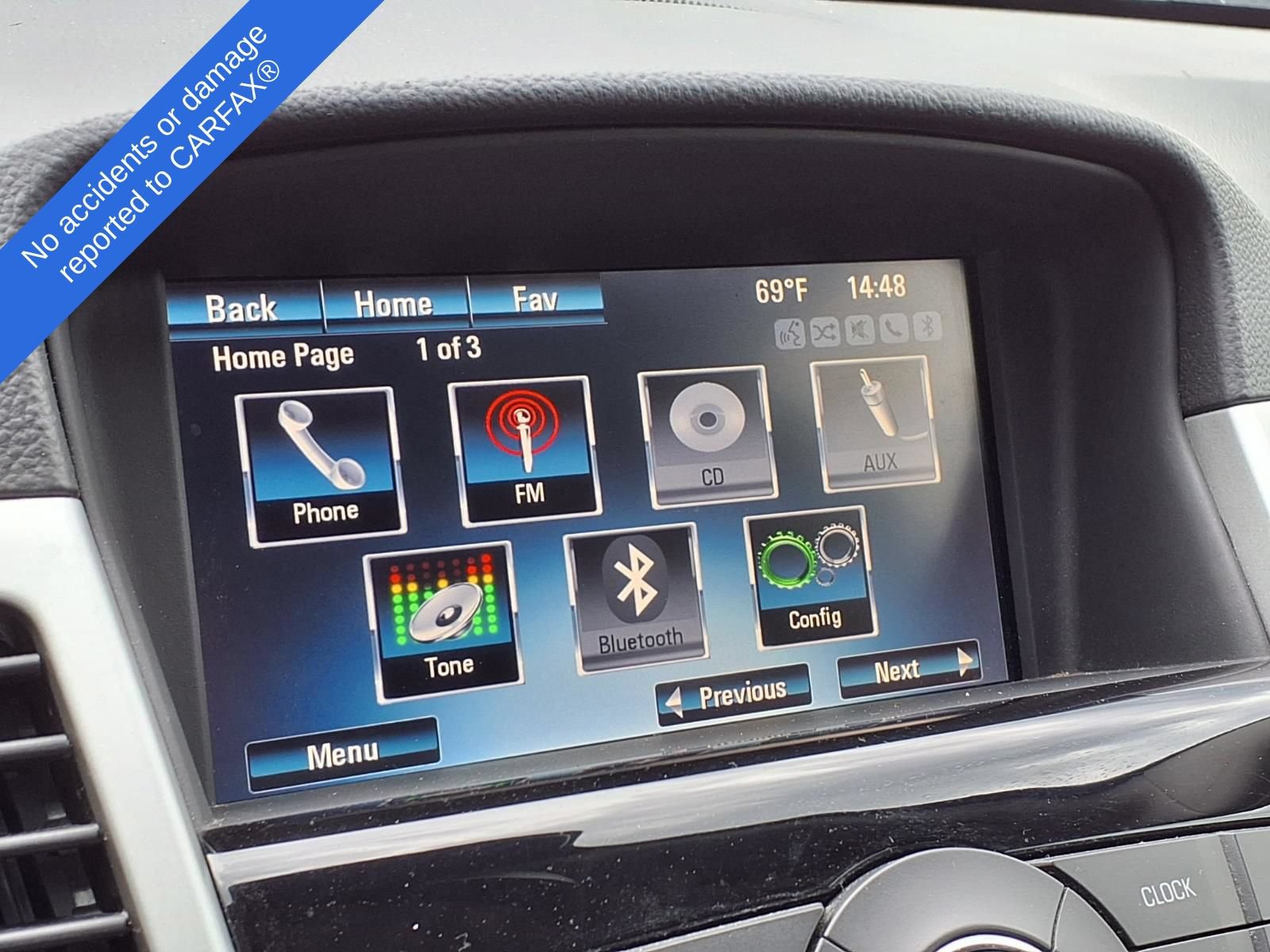 Used 2015 Chevrolet Cruze LT w/ Technology Package FWD image 22