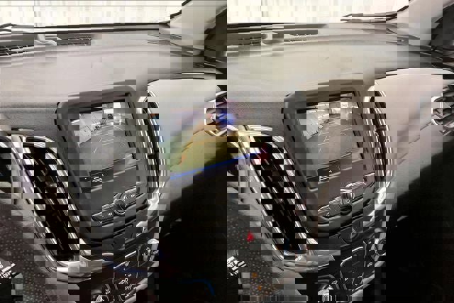 Used 2020 Chevrolet Equinox LT AWD/4WD image 27