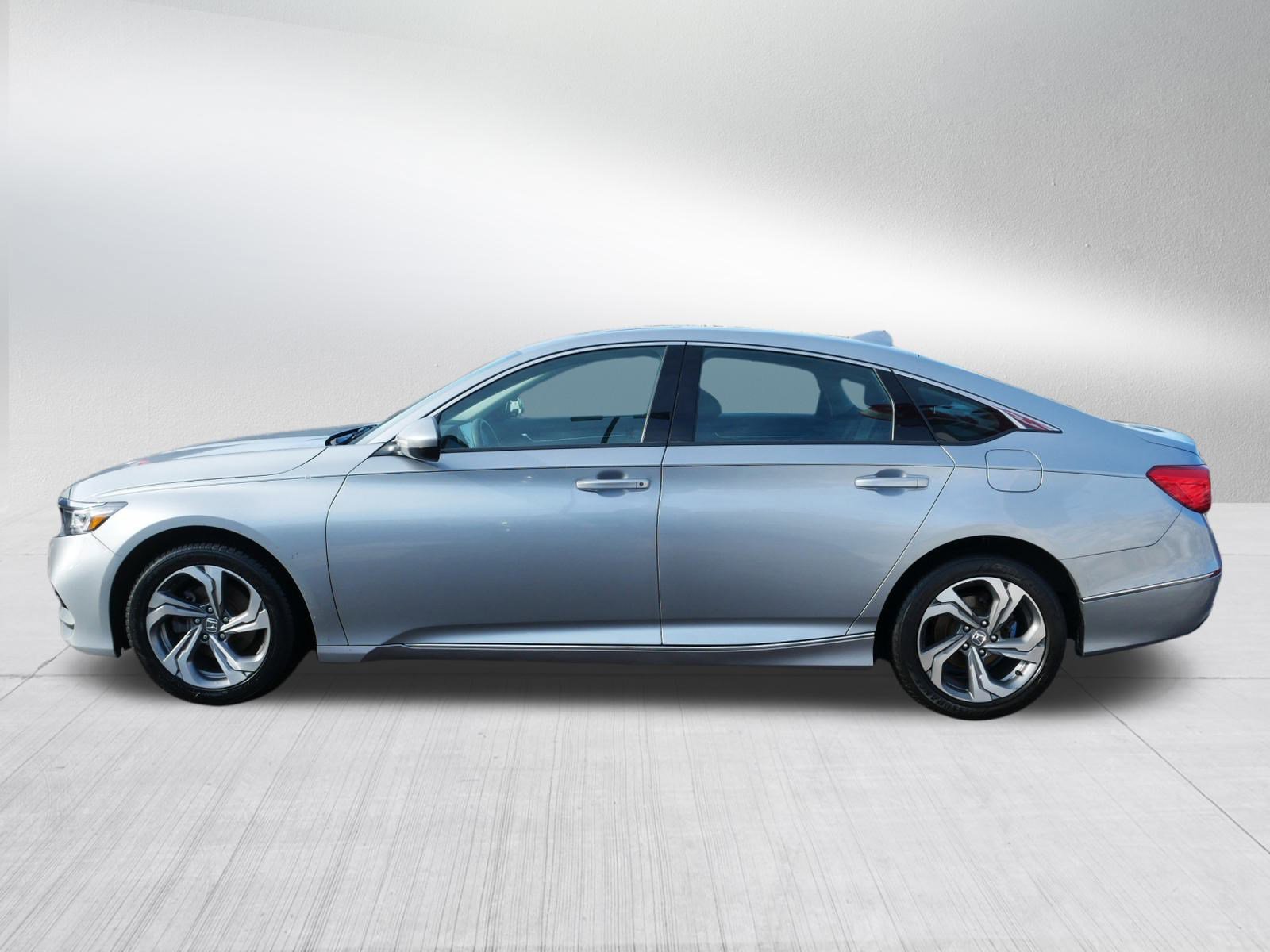 Used 2020 Honda Accord EX image 4
