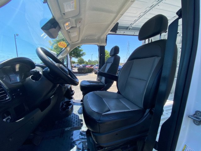 Used 2024 RAM ProMaster 2500 w/ Convenience Group FWD image 18