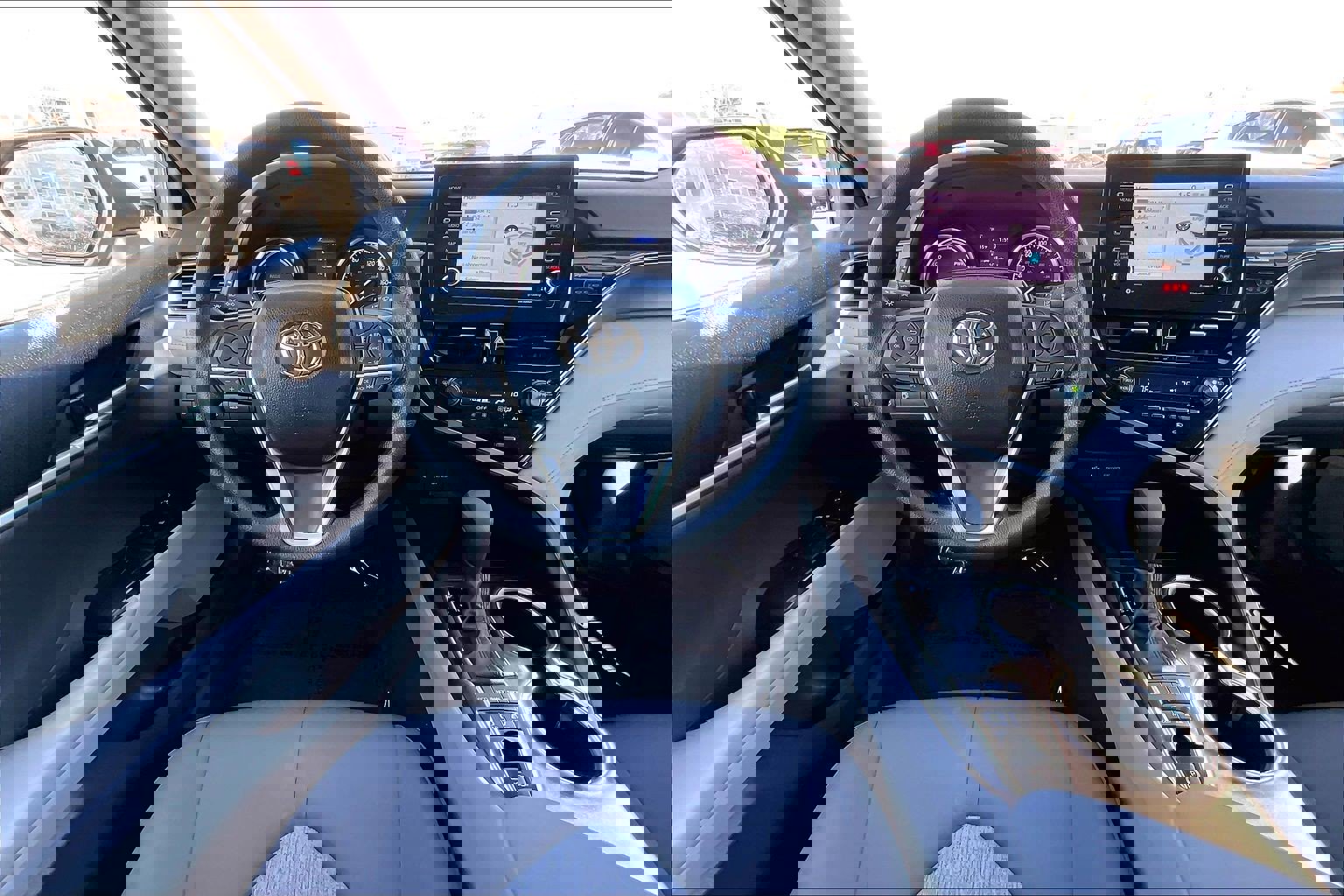 Used 2023 Toyota Camry LE image 5