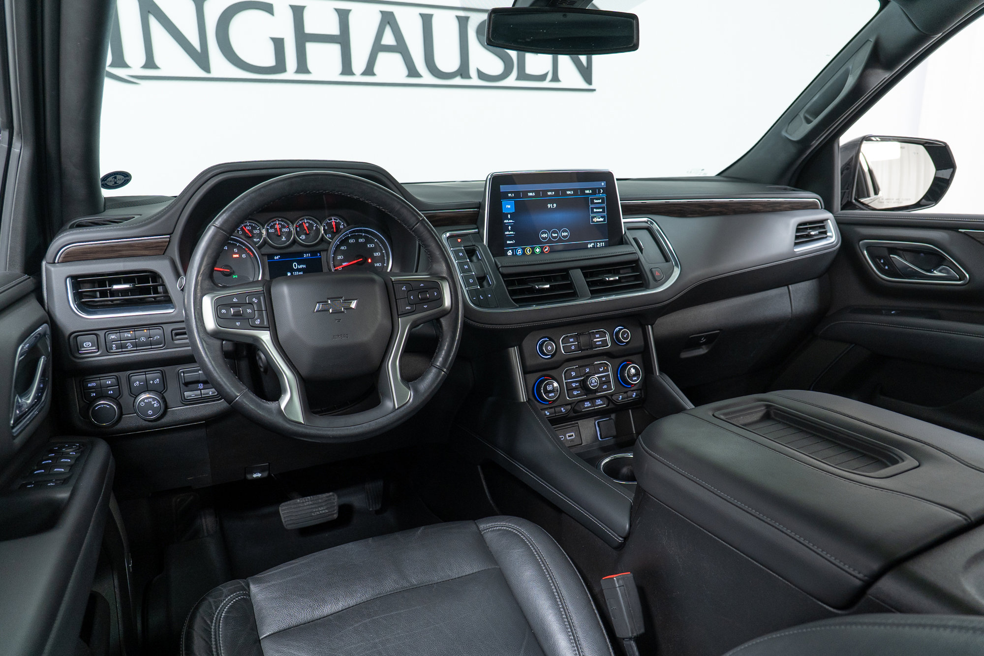 Used 2021 Chevrolet Tahoe Z71 w/ Z71 Signature Package image 16