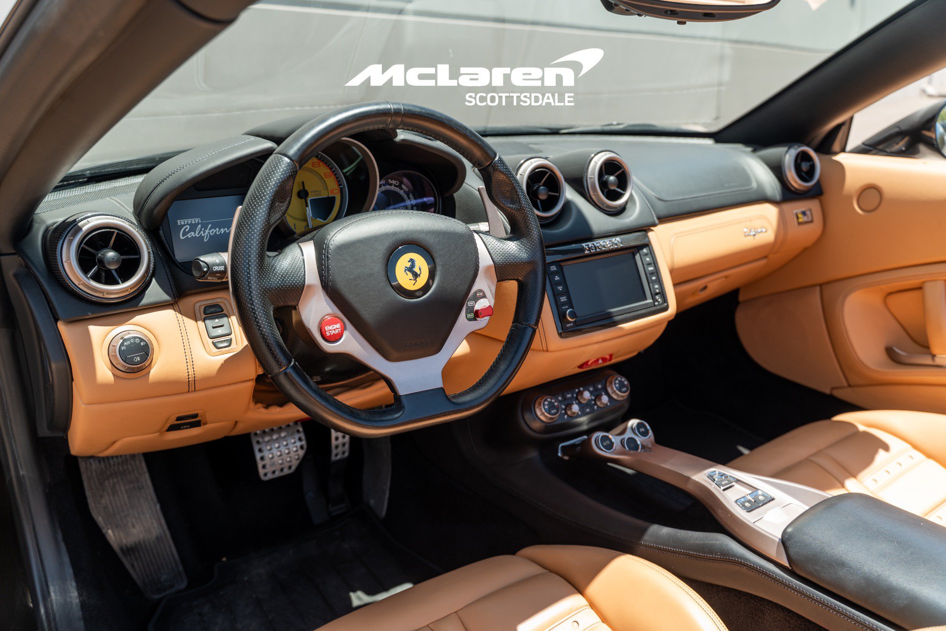 Used 2014 Ferrari California RWD image 14