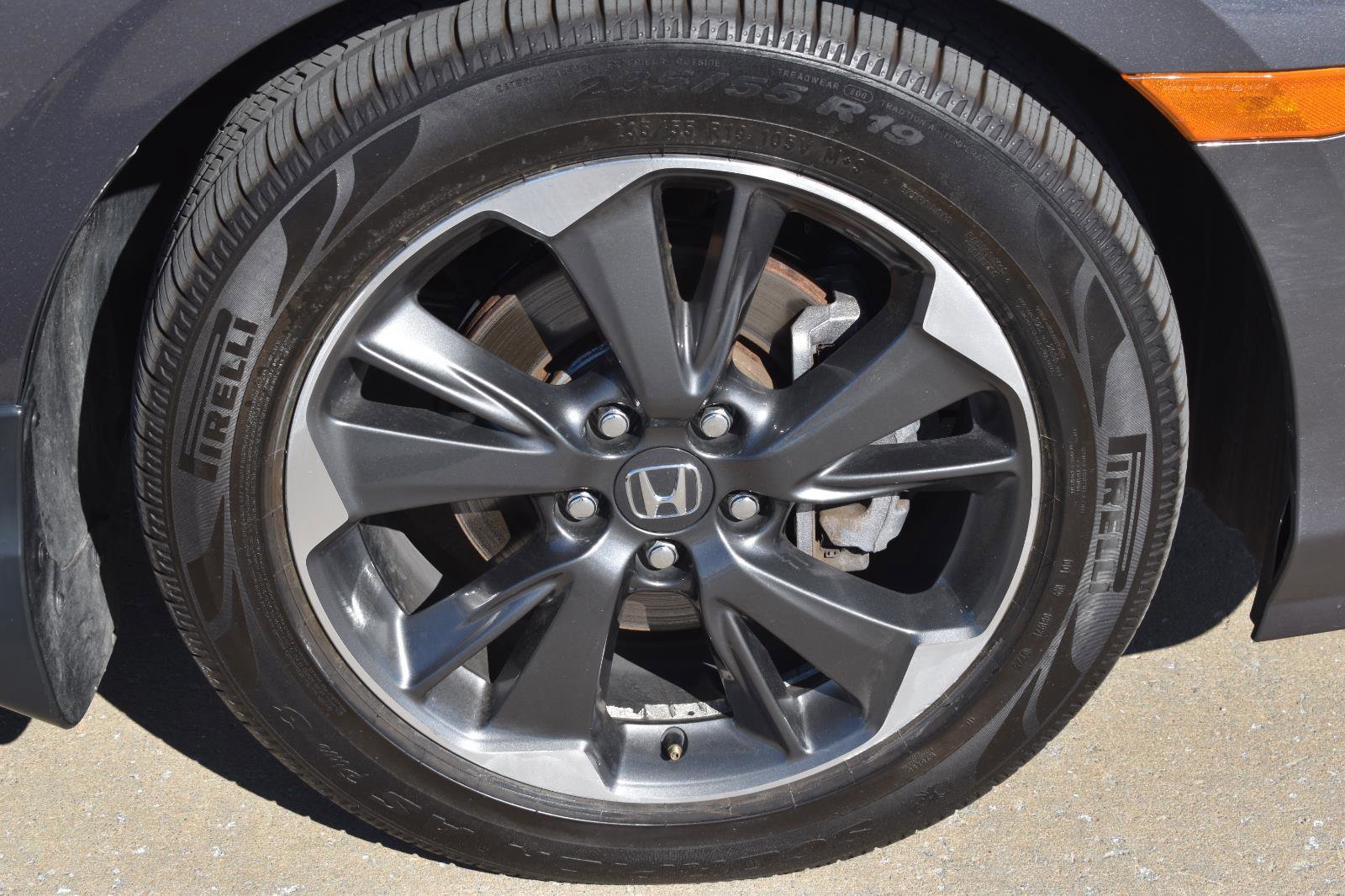 Used 2023 Honda Odyssey Elite image 12