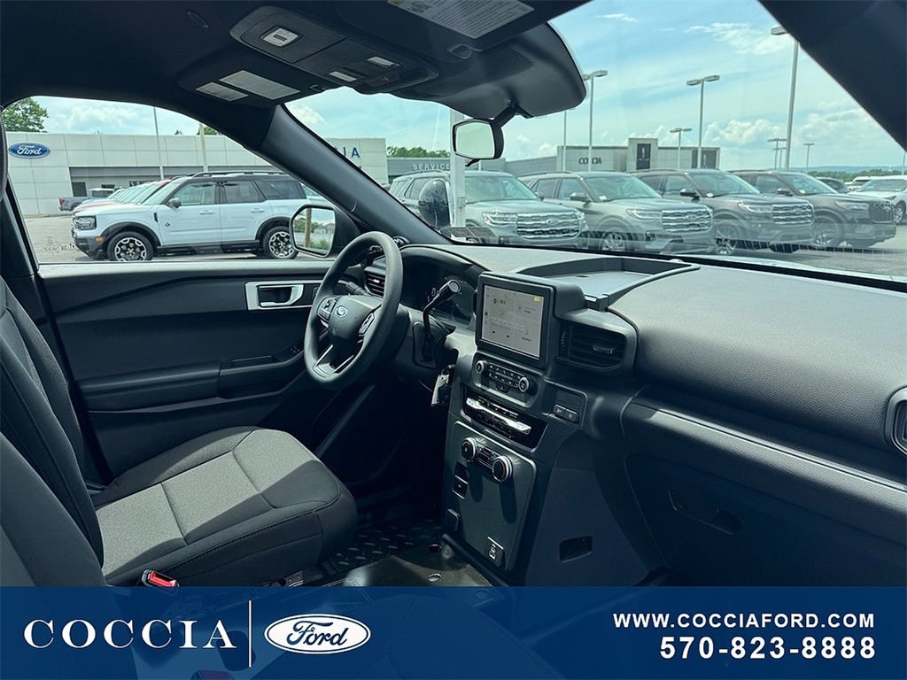 New 2025 Ford Explorer 4WD Police Interceptor image 28