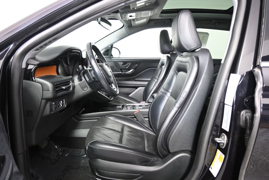 Used 2022 Lincoln Corsair Reserve AWD/4WD image 21