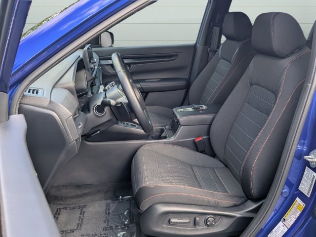 Certified 2025 Honda CR-V Sport image 12