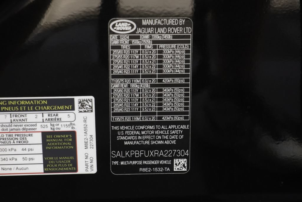 Used 2024 Land Rover Range Rover Long Wheelbase SE AWD/4WD image 25