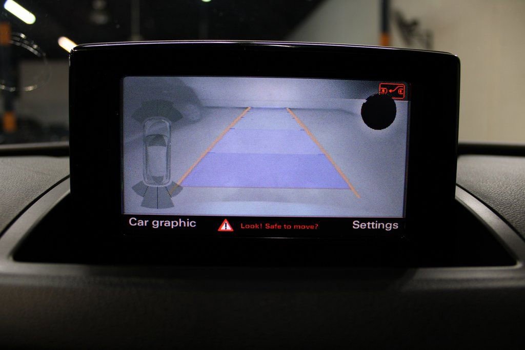 Used 2018 Audi Q3 2.0T Premium Plus w/ Premium Plus Package image 21