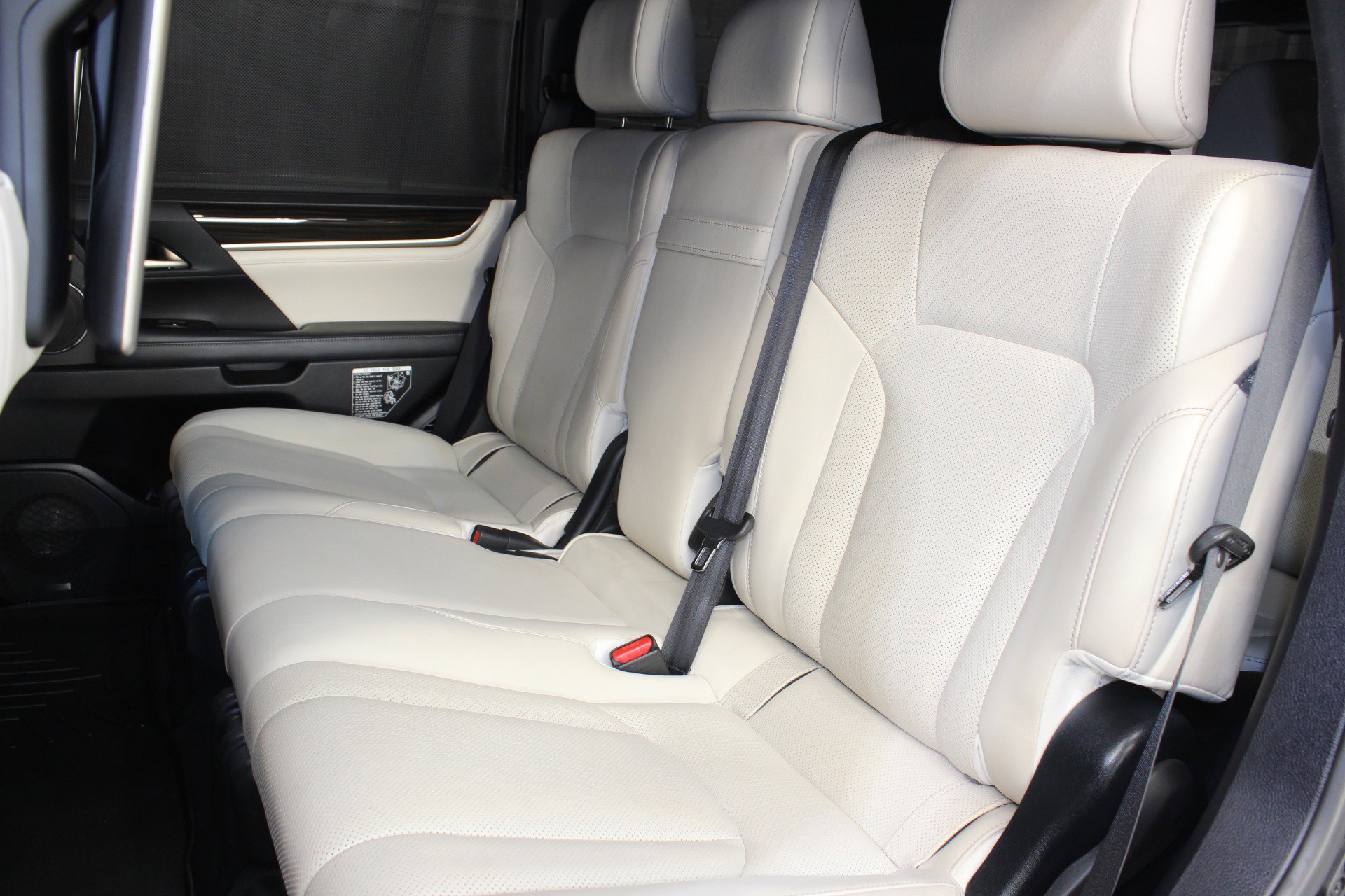 Used 2019 Lexus LX 570 Three-Row Inspiration Series w w/ Inspiration Series image 35