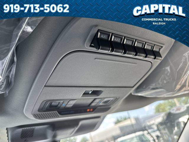New 2026 Ford F550 4x4 Crew Cab image 34