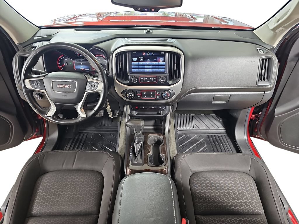Used 2015 GMC Canyon SLE AWD/4WD image 11