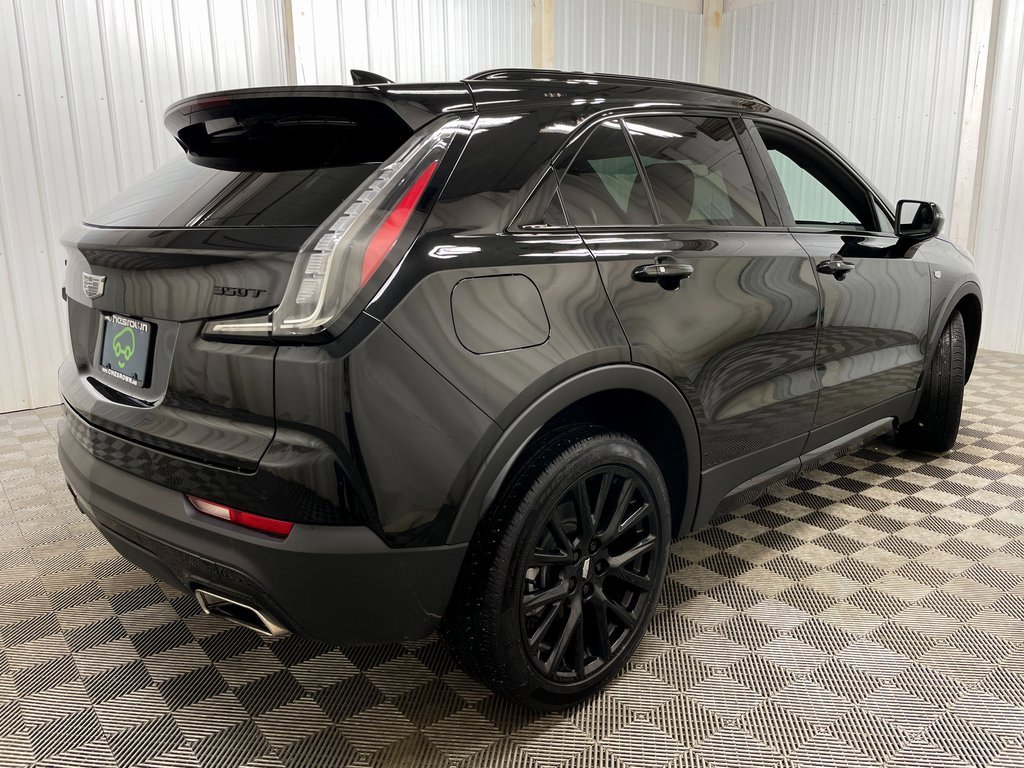 Certified 2023 Cadillac XT4 Sport w/ LPO, Onyx Lite Package image 20