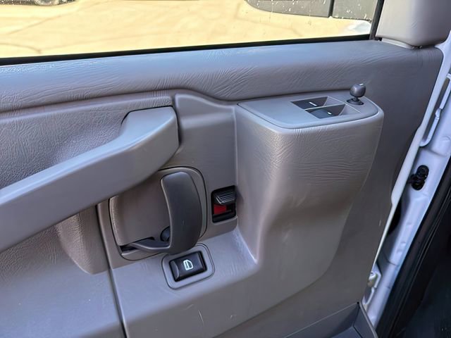 Used 2023 Chevrolet Express 3500 Work Van w/ Power Convenience Package image 18