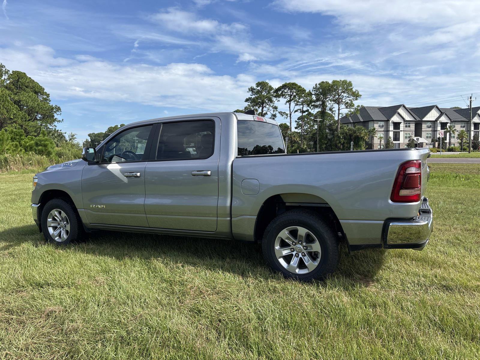 Certified 2024 RAM 1500 Laramie RWD image 5