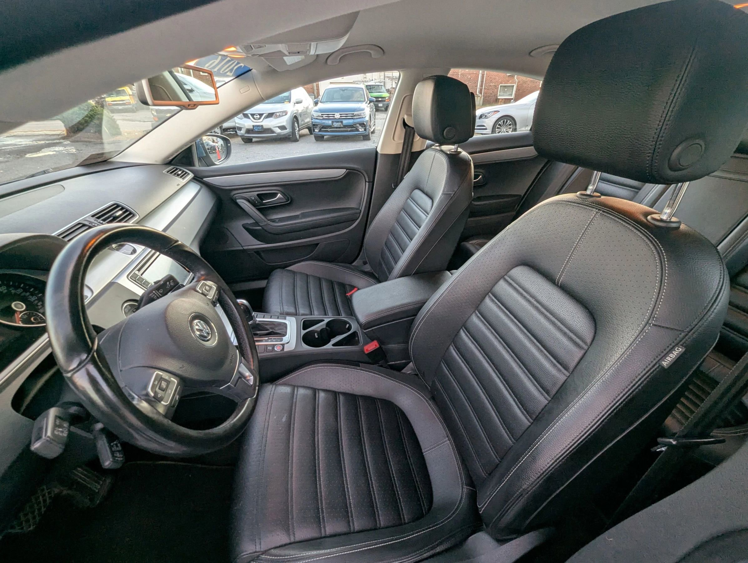 Used 2016 Volkswagen CC R-Line image 9