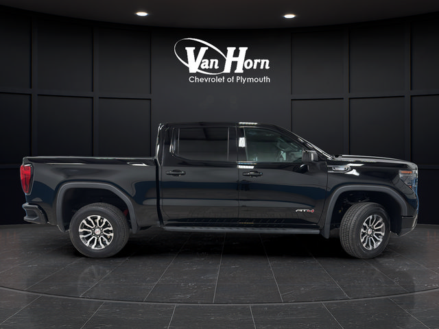 Used 2023 GMC Sierra 1500 AT4 w/ AT4 Premium Package AWD/4WD image 12