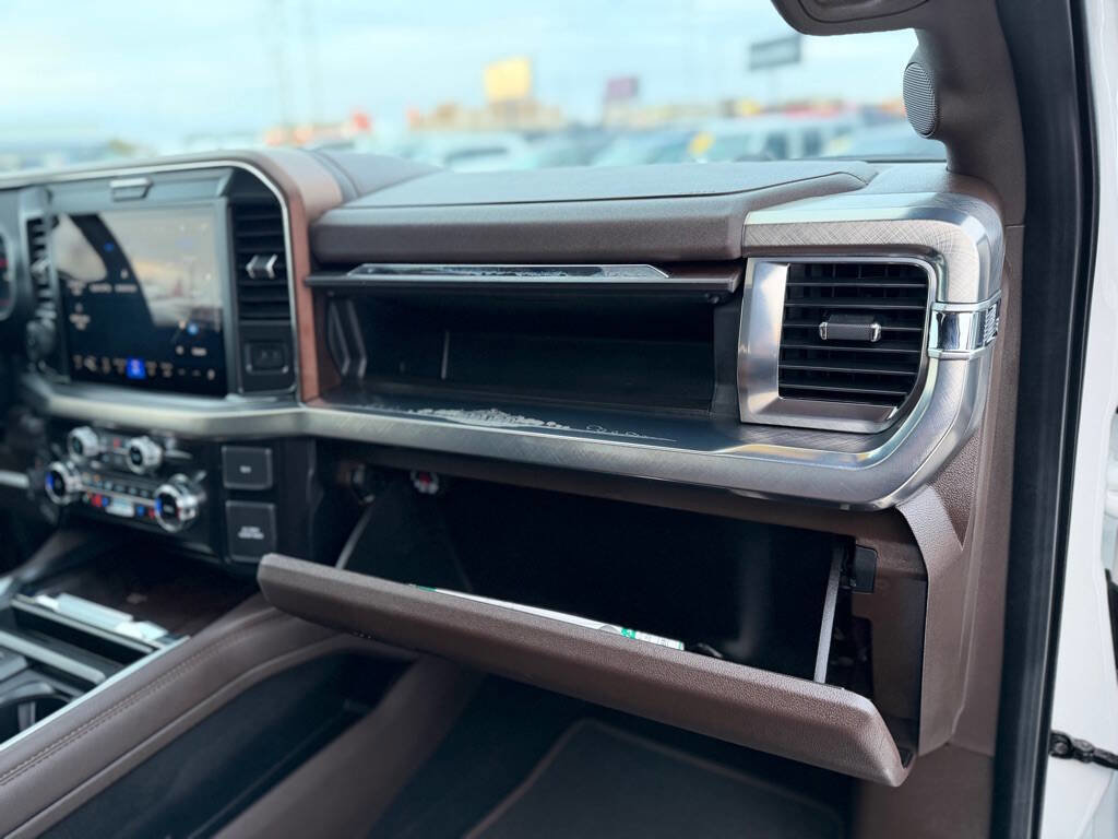 Used 2025 Ford F450 King Ranch image 66