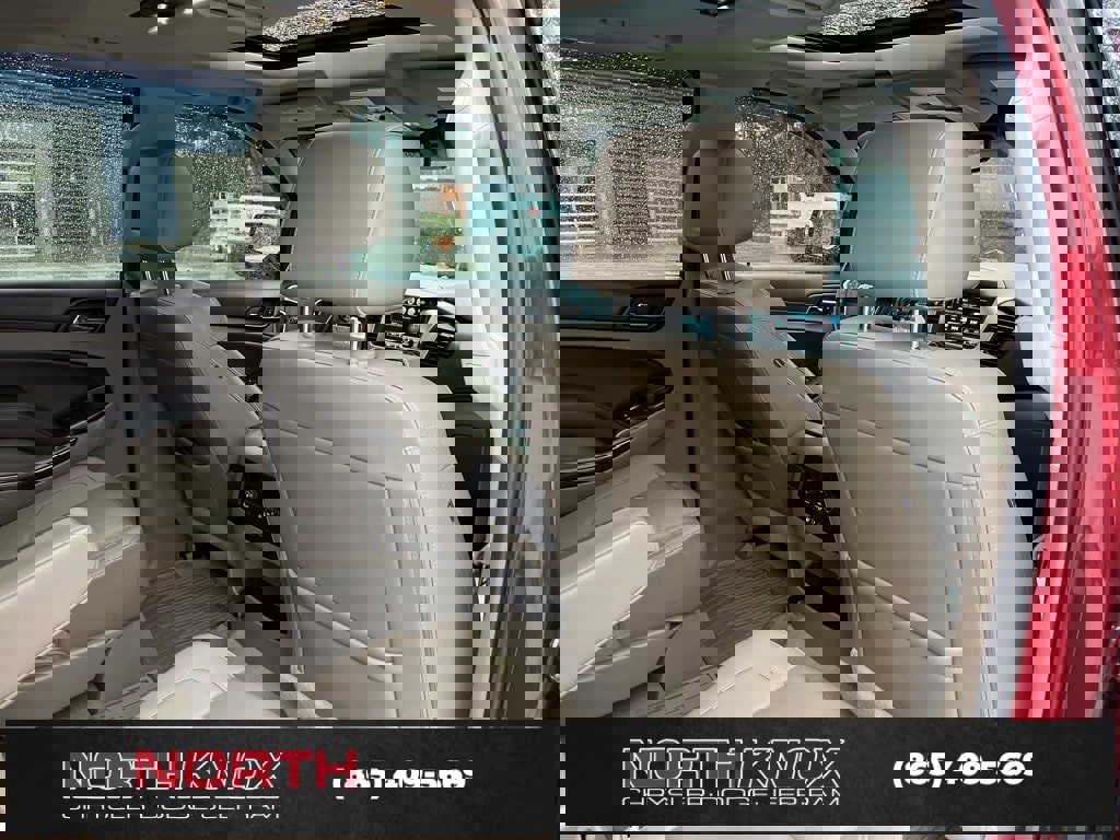 Used 2016 Chevrolet Tahoe LT image 11