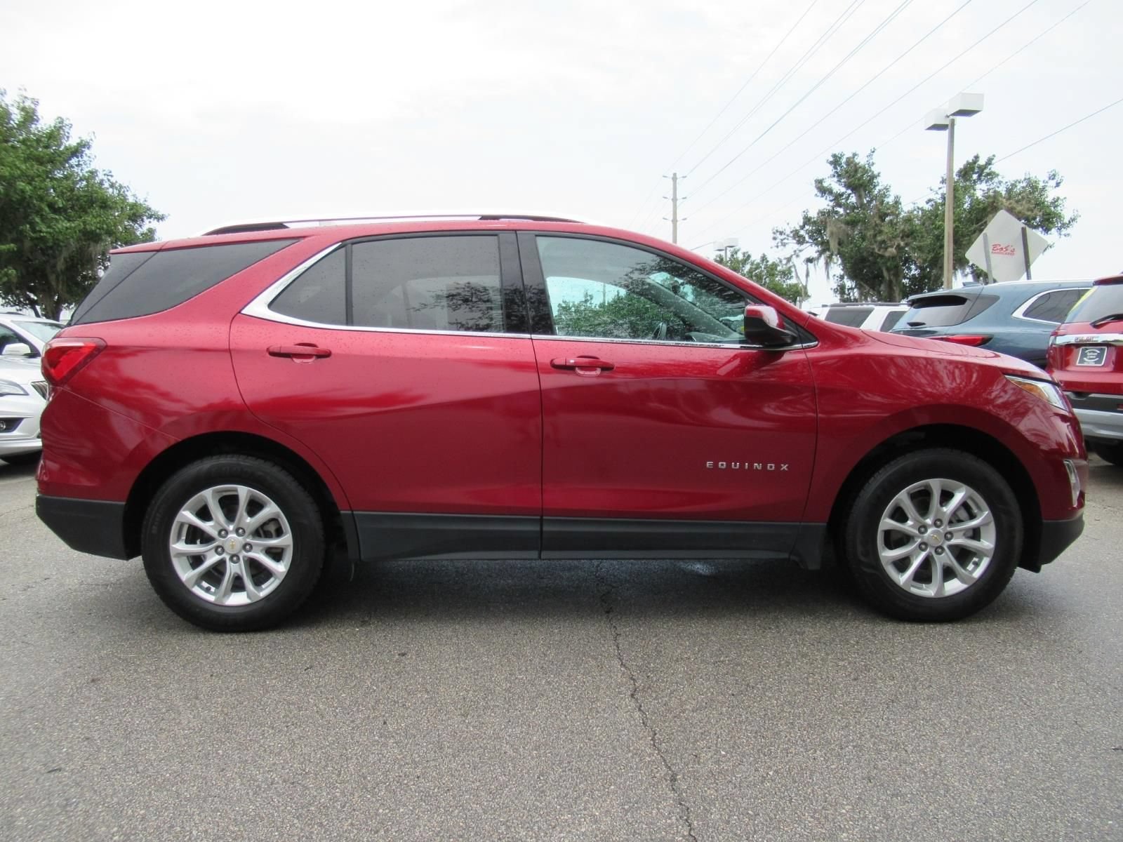 Used 2020 Chevrolet Equinox LT AWD/4WD image 2