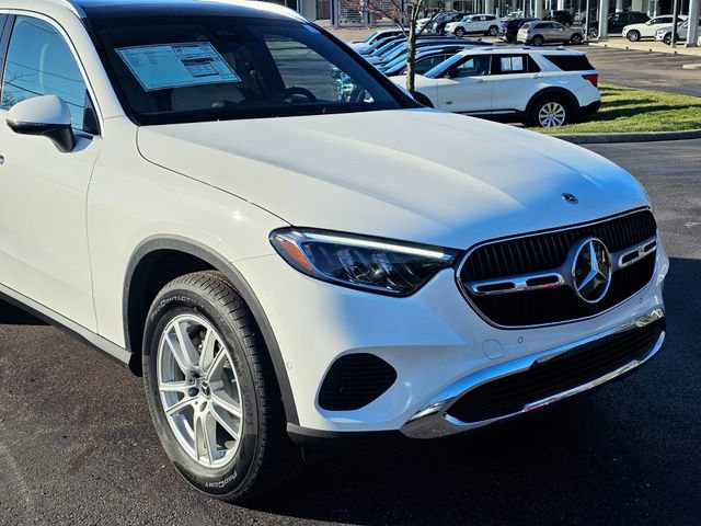 New 2026 Mercedes-Benz GLC 300 4MATIC image 2