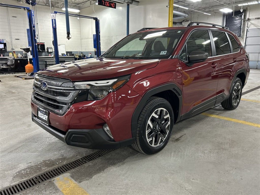 Certified 2025 Subaru Forester Premium image 4