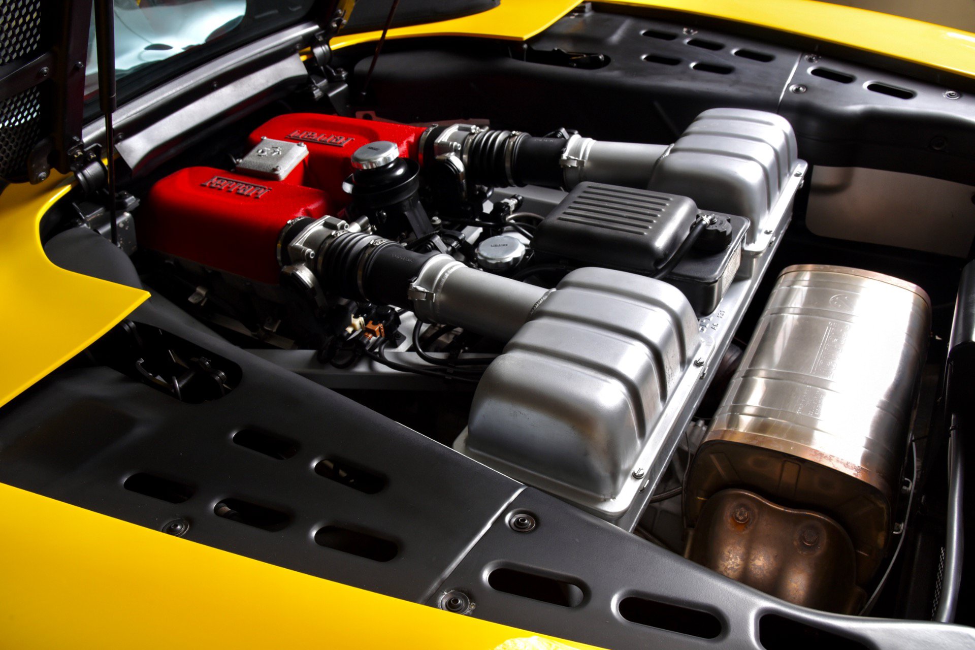 Used 2001 Ferrari 360 Spider RWD image 23