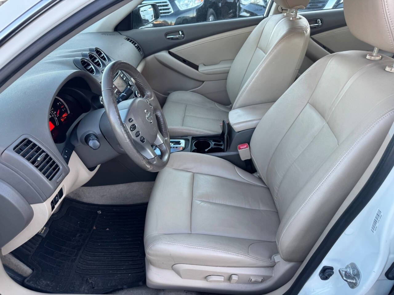 Used 2012 Nissan Altima 2.5 SL w/ 2.5SL Pkg FWD image 14