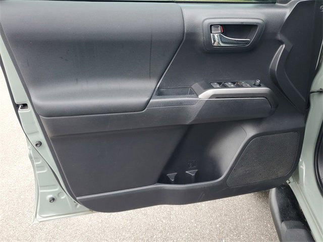 Used 2023 Toyota Tacoma TRD Sport image 8