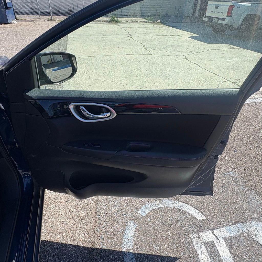 Used 2016 Nissan Sentra SV image 17