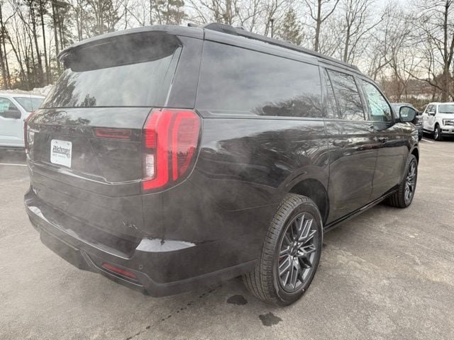 New 2025 Ford Expedition Max Platinum w/ Stealth Performance Package AWD/4WD image 5