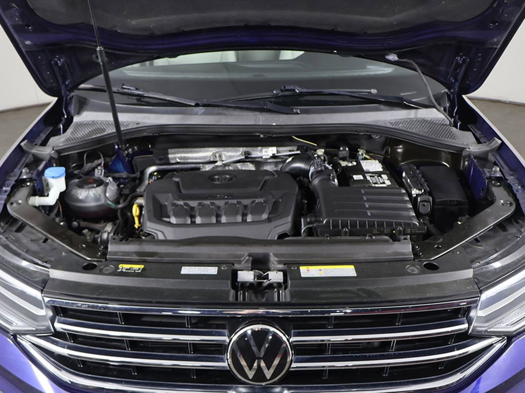 Used 2023 Volkswagen Tiguan SE image 19