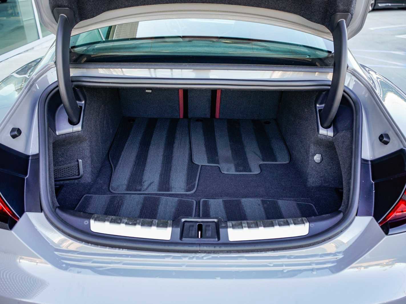 Used 2024 Audi e-tron GT Prestige w/ Prestige Package image 26