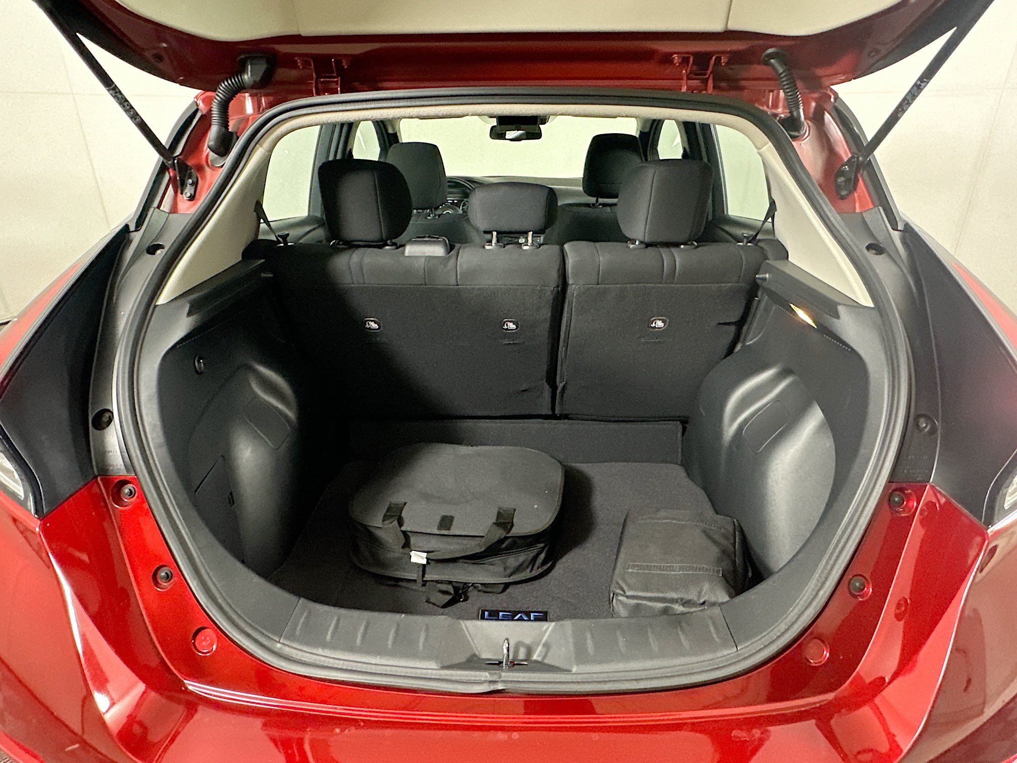 Used 2024 Nissan Leaf SV Plus FWD image 28