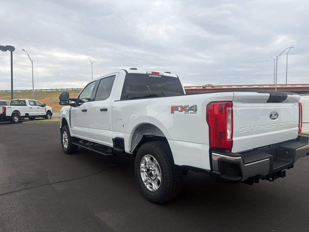 New 2027 Ford F250 XLT w/ FX4 Off-Road Package AWD/4WD image 7