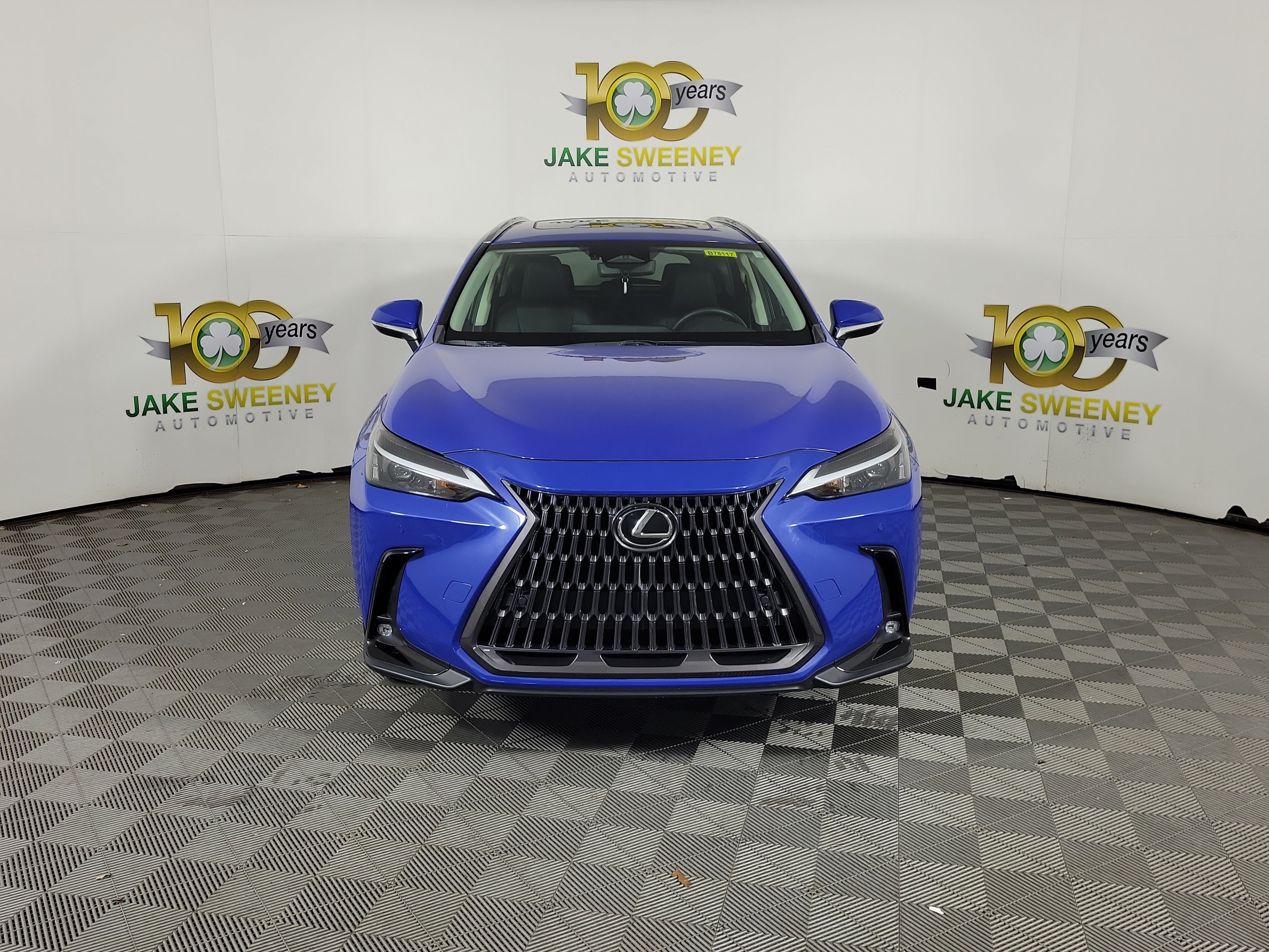 Used 2023 Lexus NX 350 AWD image 2