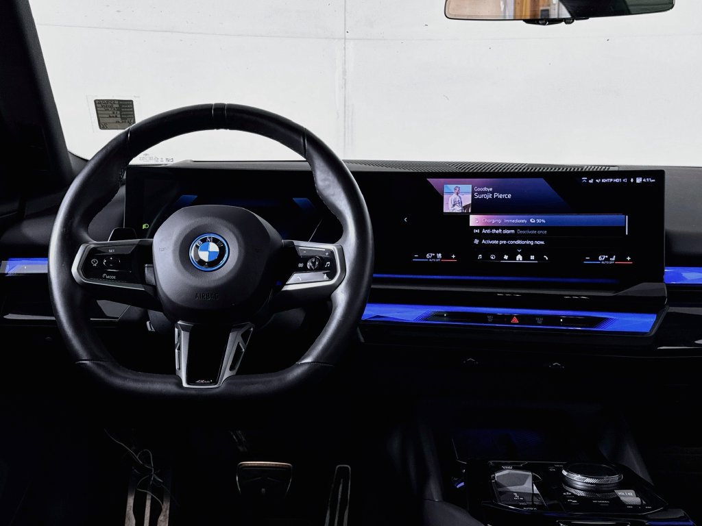 Used 2024 BMW i5 eDrive40i w/ M Sport Package RWD image 14