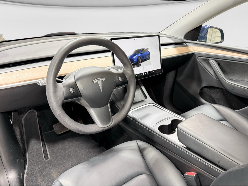 Used 2024 Tesla Model Y Long Range AWD/4WD image 15