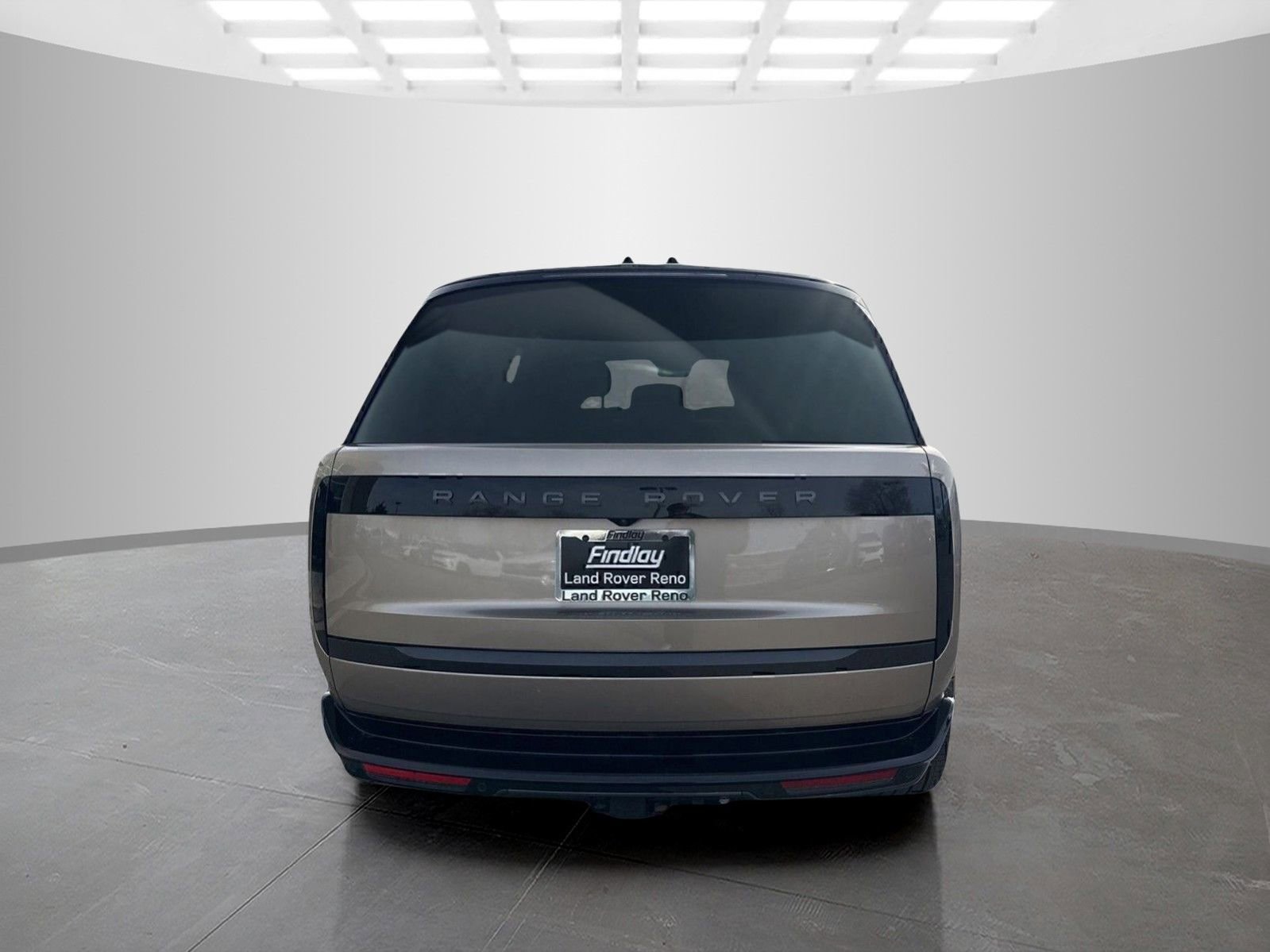 New 2026 Land Rover Range Rover Long Wheelbase SE image 6