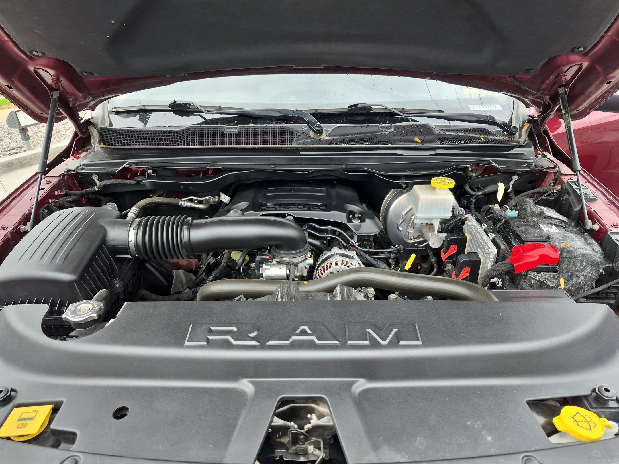 Used 2020 RAM 1500 Laramie AWD/4WD image 32