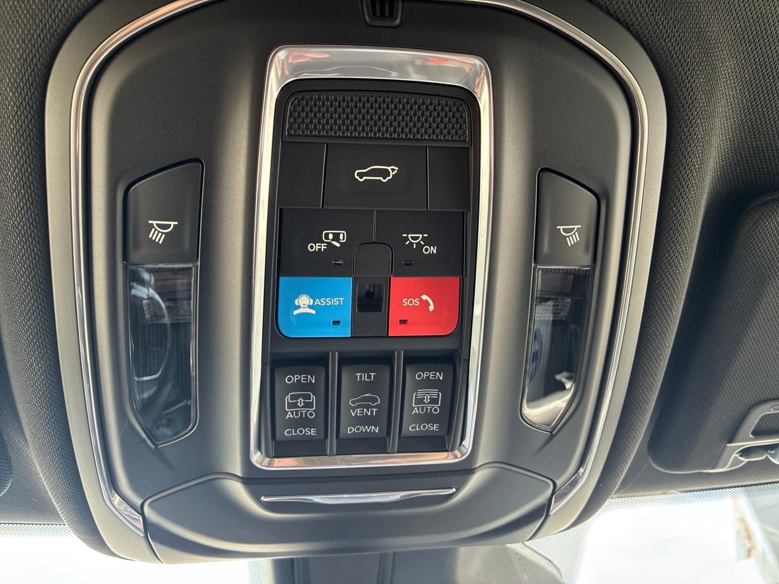 New 2026 Jeep Grand Cherokee L Limited AWD/4WD image 33