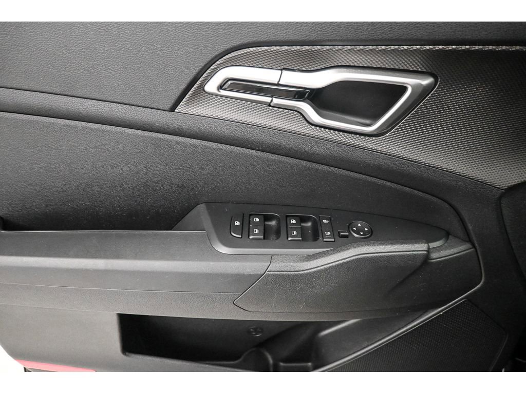 Used 2023 Kia Sportage LX image 8