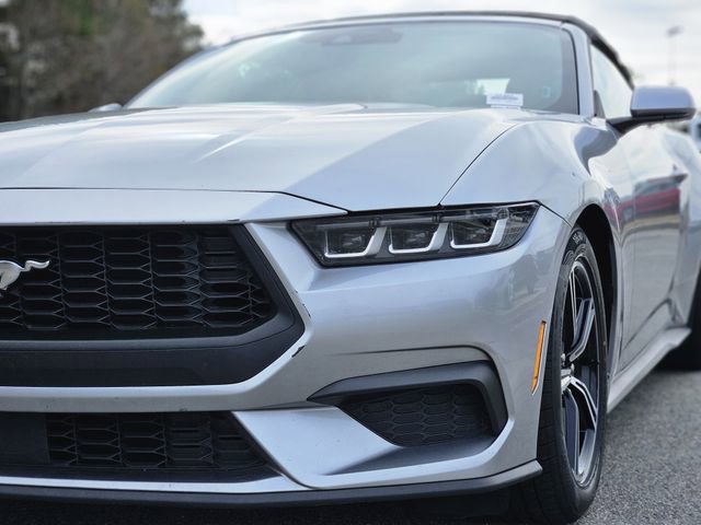 Used 2024 Ford Mustang Premium image 9