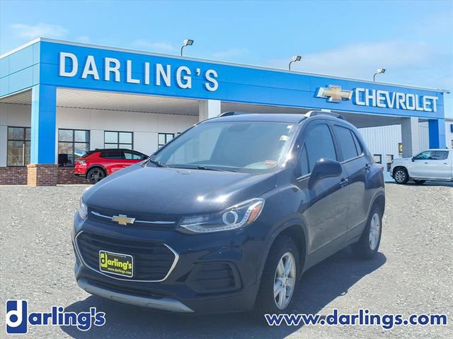 Used 2022 Chevrolet Trax LT w/ Premium Seat Package AWD/4WD image 1