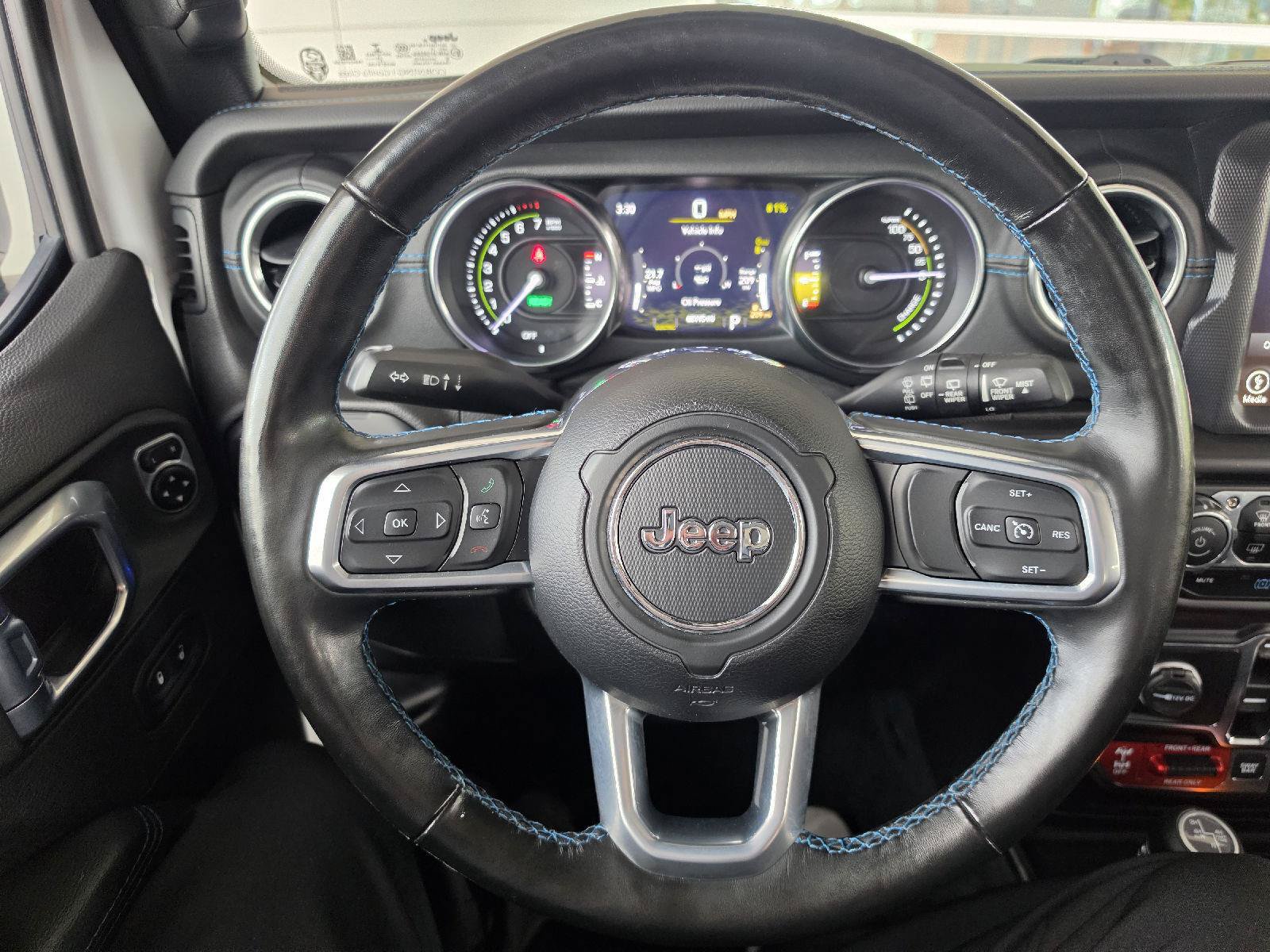 Used 2021 Jeep Wrangler Unlimited Rubicon 4xe w/ Cold Weather Group AWD/4WD image 12